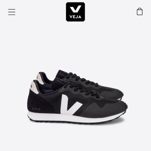 Vegan Veja Sneaker